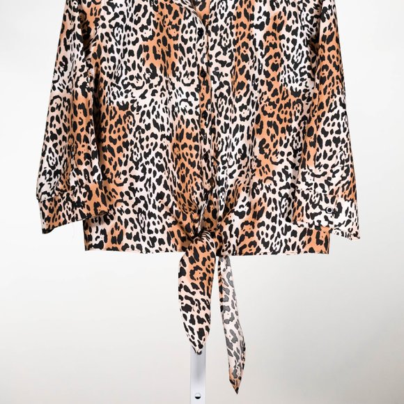 Chico's Womens Shirt Button Up Animal Cheetah Print Tie Waist Crop Top 0 US S/4 - Picture 6 of 9